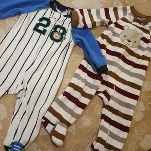 9 mo Fleece Carter's sleep & play footed sleepers